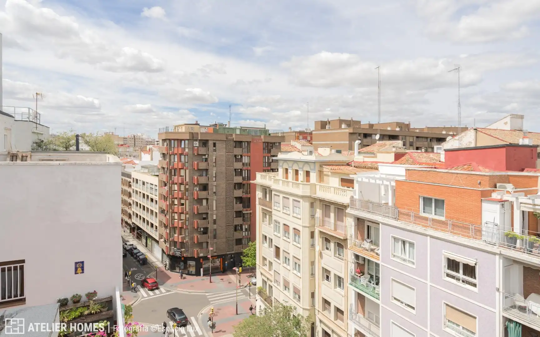Exterior view of Attic for sale in Zaragoza  with Air Conditioner, Heating and Parquet flooring