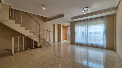 Chalet adosado en venta en Avenida Comunitat Valenciana