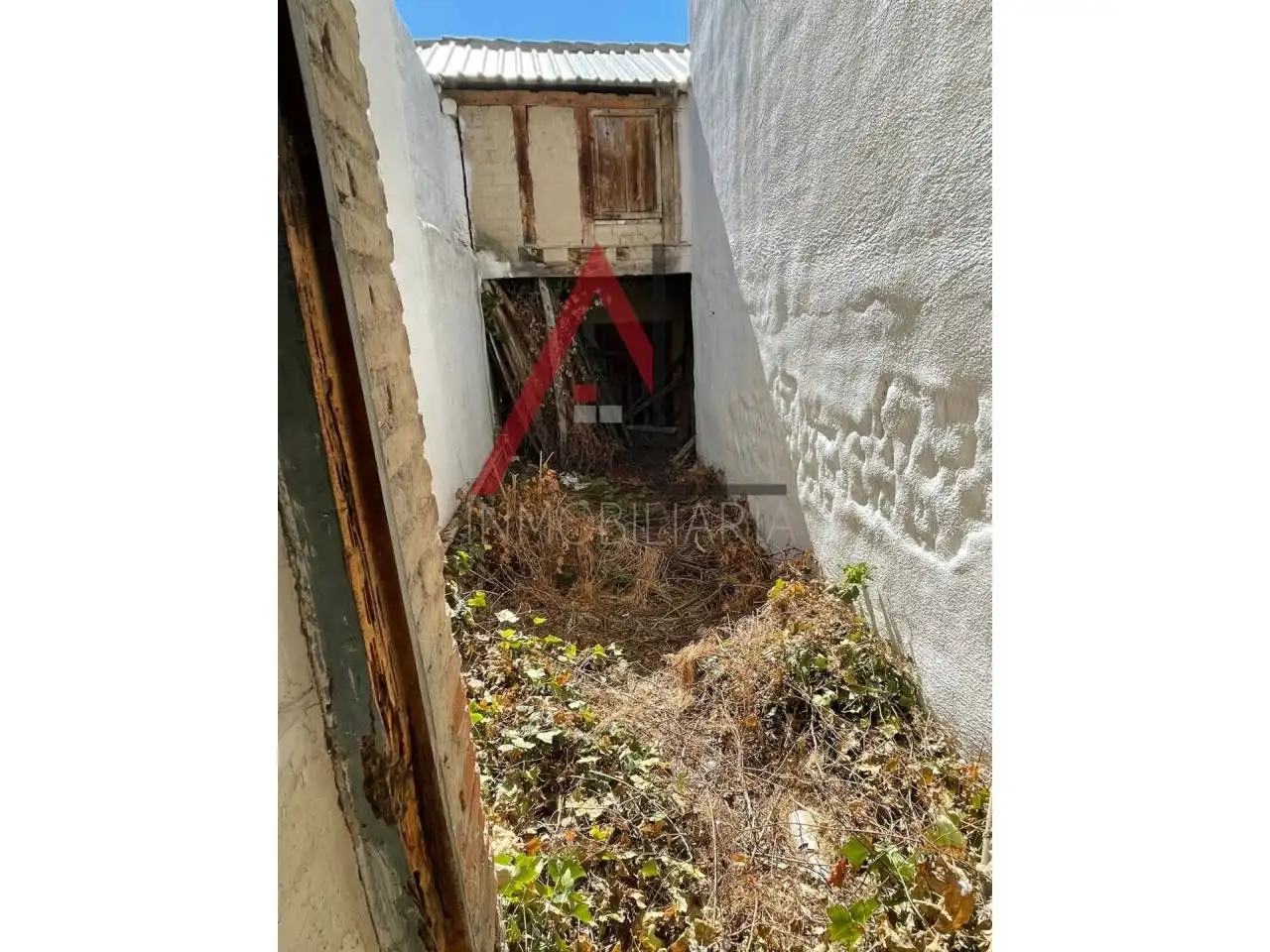 Vista exterior de Edificio en venta en Navas de Oro