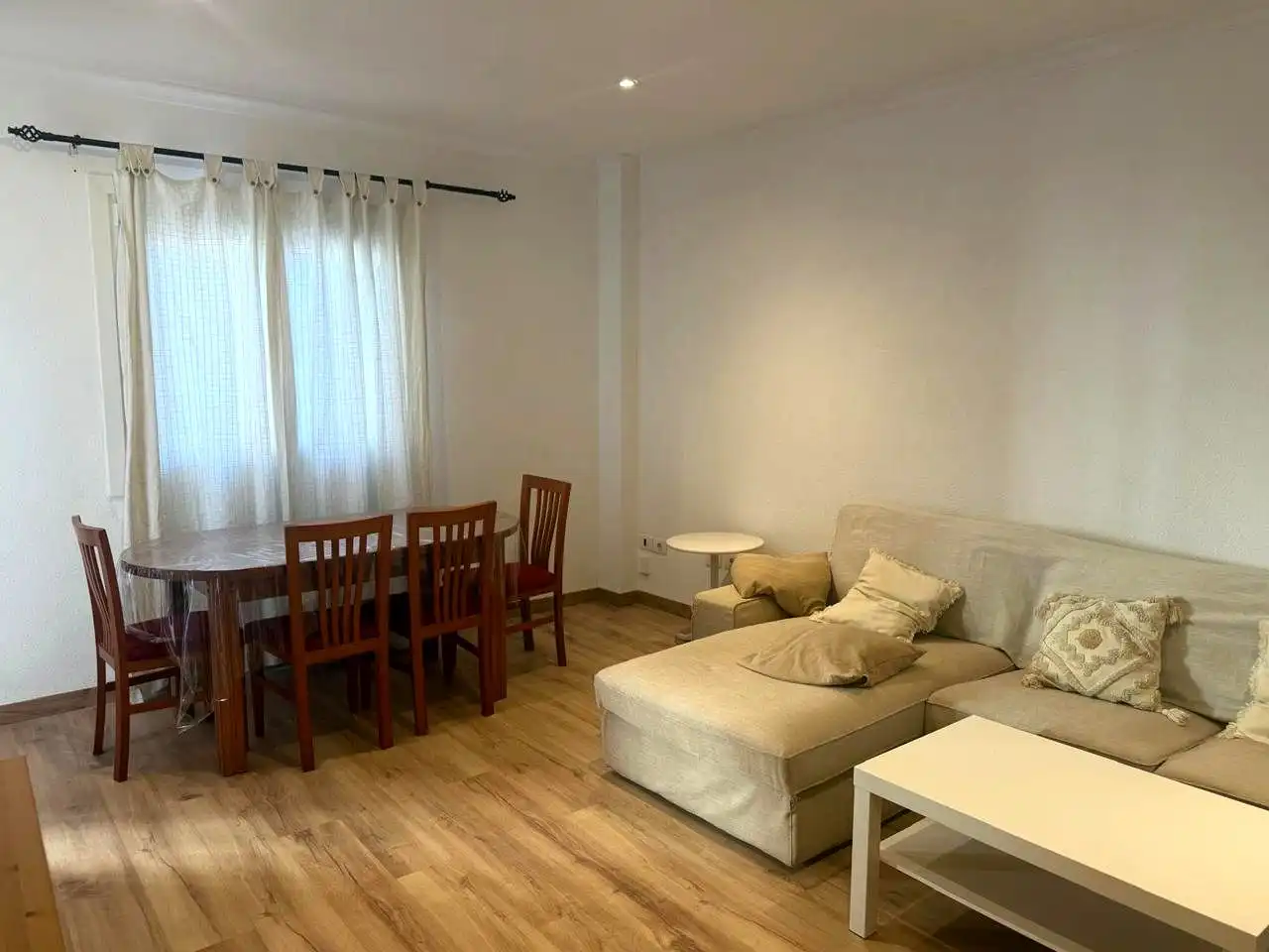 Living room of Flat for rent in Santa Cruz de Tenerife  with Furnished and Balcony