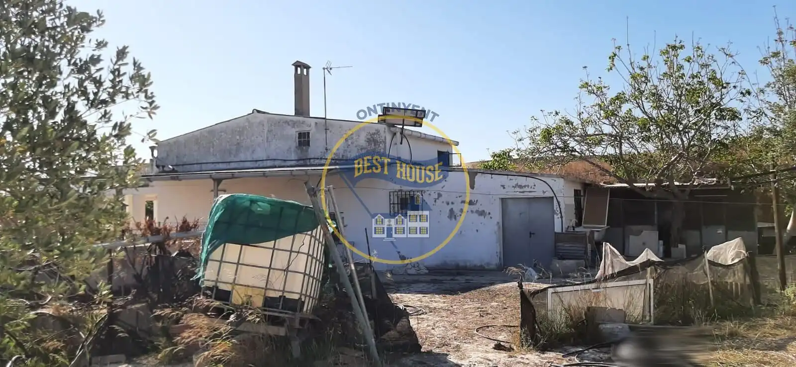 Vista exterior de Finca rústica en venda en Albaida amb Traster i Piscina