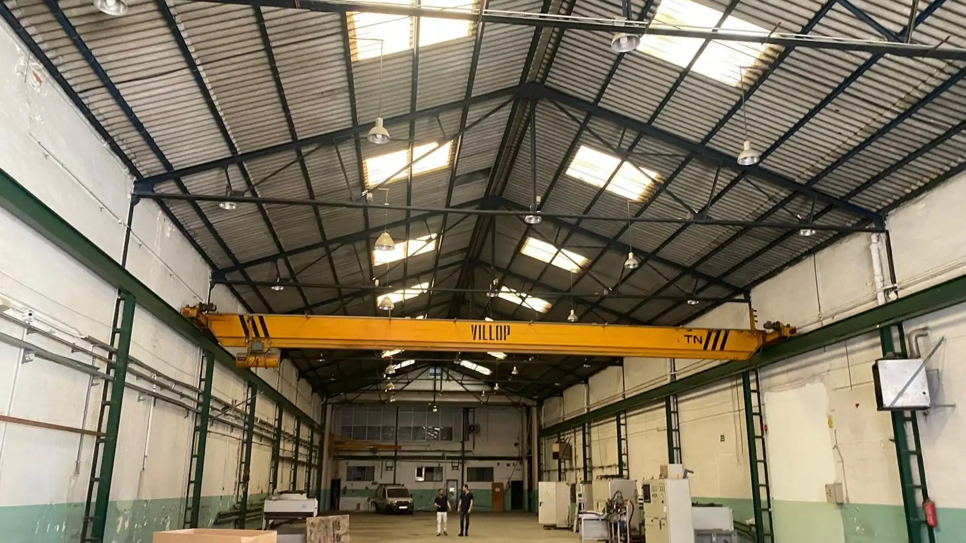 Vista exterior de Nave industrial en venta en Barberà del Vallès