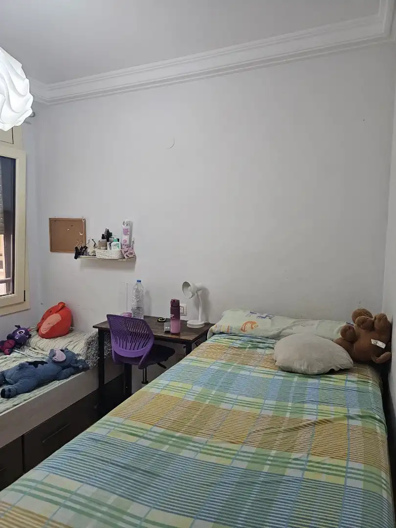 Dormitori de Apartament de lloguer en Guardamar del Segura amb Aire condicionat, Calefacció i Moblat