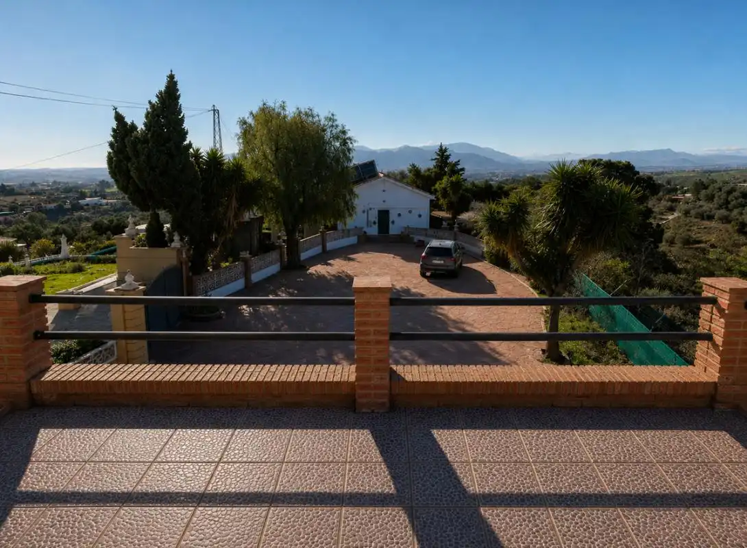 Casa rústica amb terrassa en venda a Diseminado Poligono 2, imagen 5