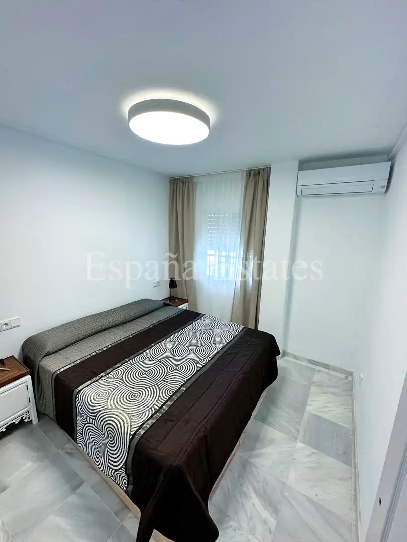 Dormitori de Apartament en venda en Torrox amb Aire condicionat, Calefacció i Terrassa