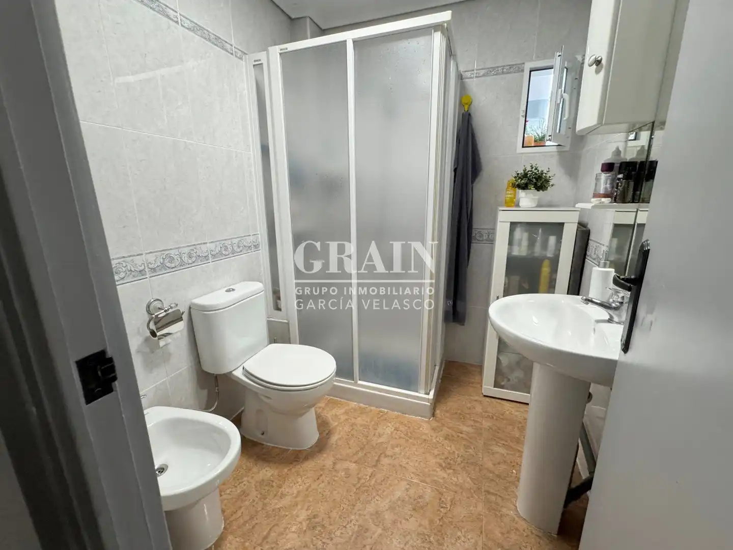 Bathroom of Flat for sale in Albacete  with Heating and Balcony