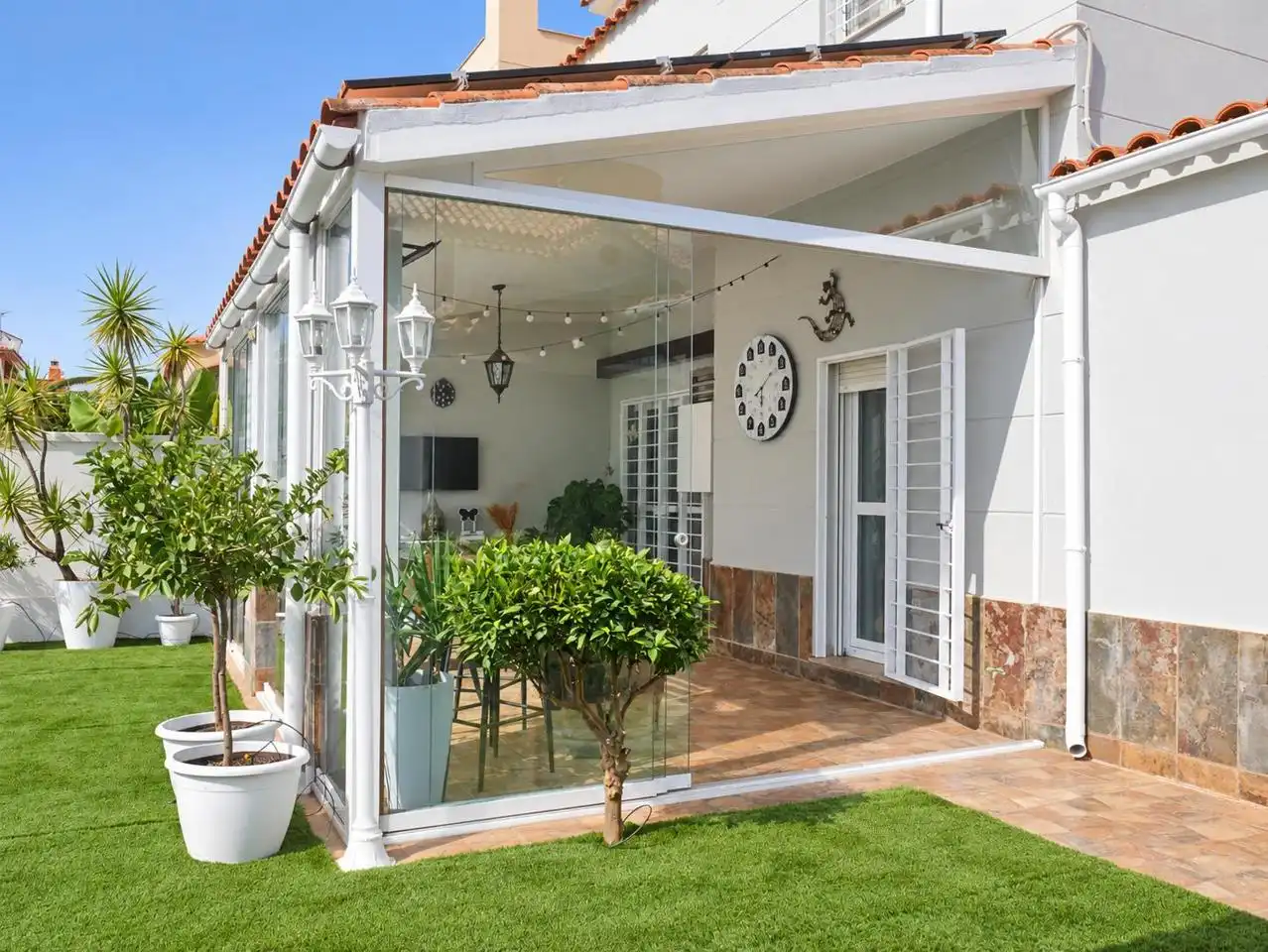 Terrassa de Casa adosada en venda en Bormujos amb Aire condicionat, Jardí privat i Terrassa