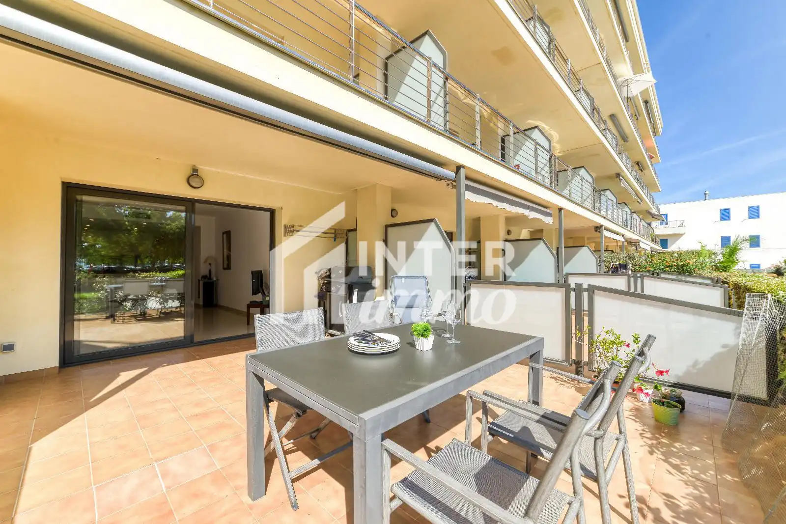 Mini appartamento con piscina in vendita a Paseo Maritim 39, imagen 3