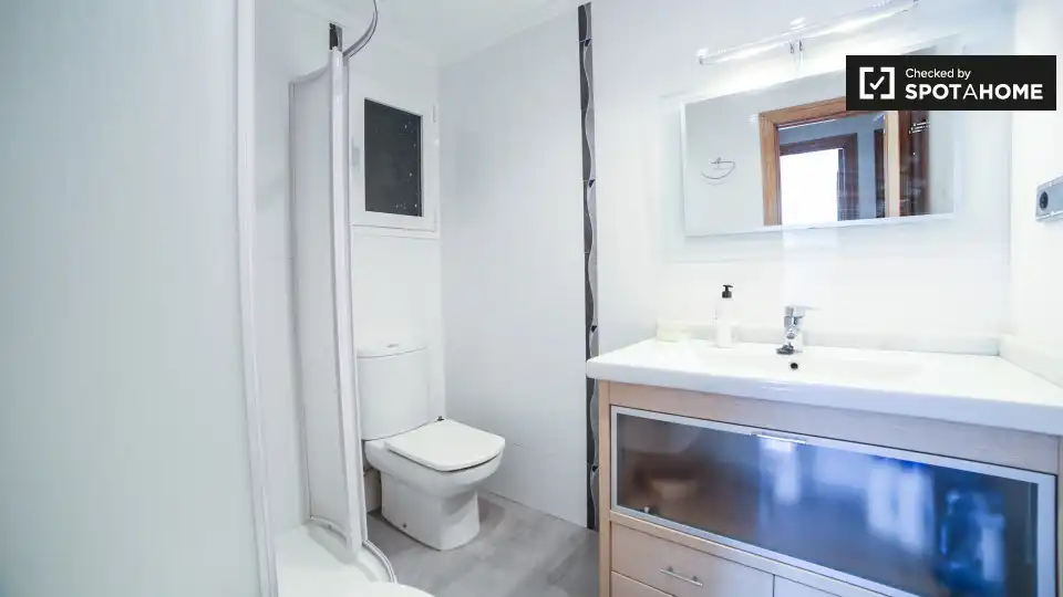 Room in Valencia, Valencia