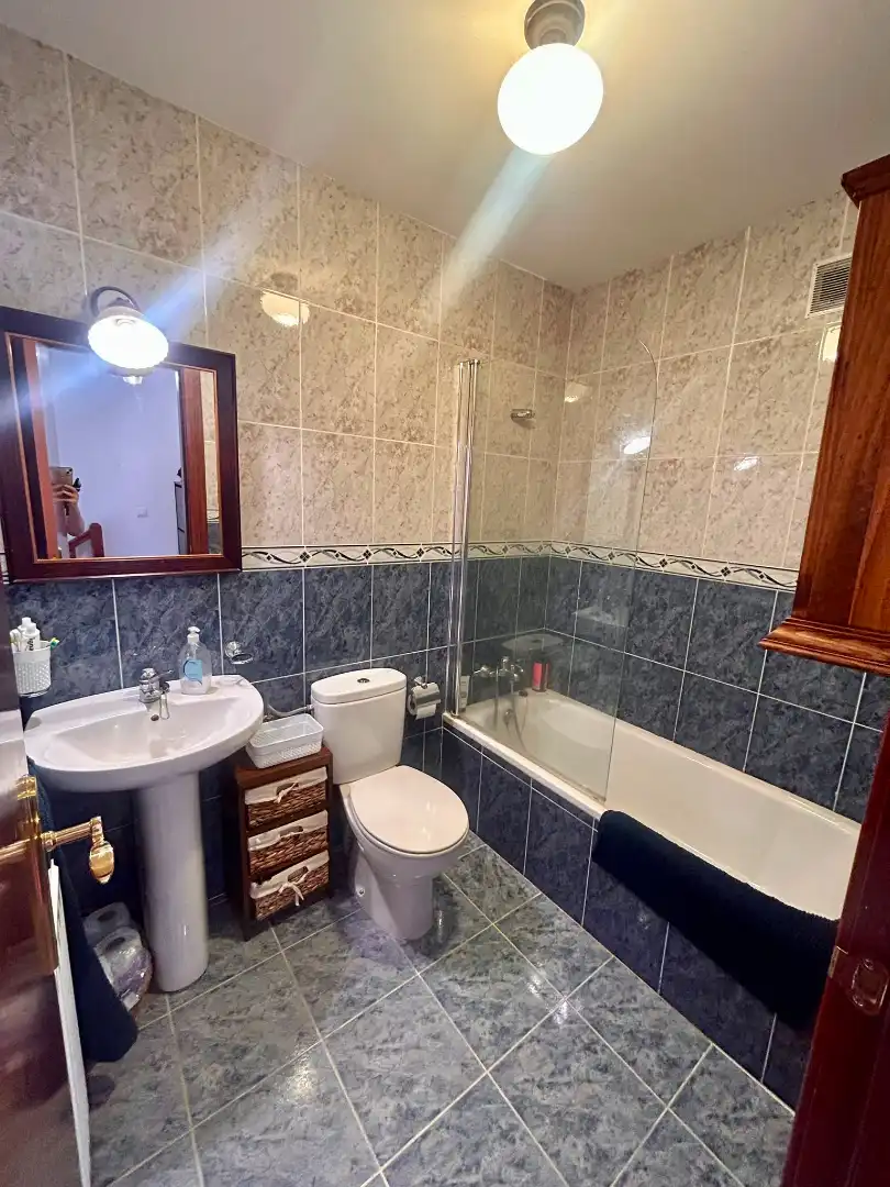 Bany de Dúplex en venda en San Vicente de la Barquera, Cantabria