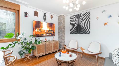 Foto 2 de Pis en venda a Calle de Jose Maria Marcilla, 2, Montecerrao, Asturias