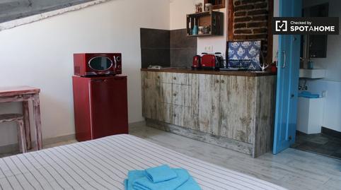 Photo 2 of Study to share in Palacio, Madrid