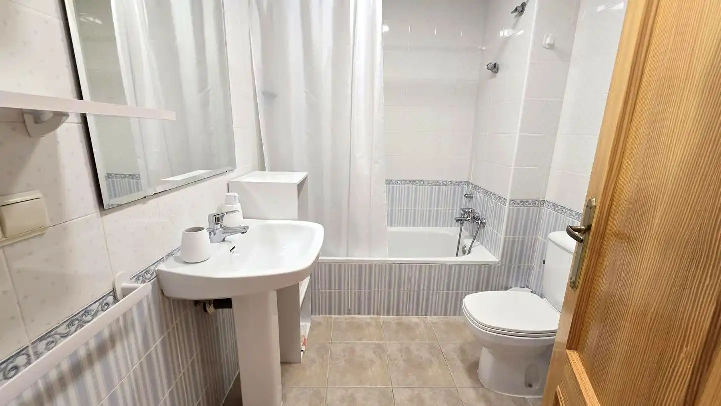 Apartamento con piscina en alquiler en Avinguda Borrons 64, imagen 31