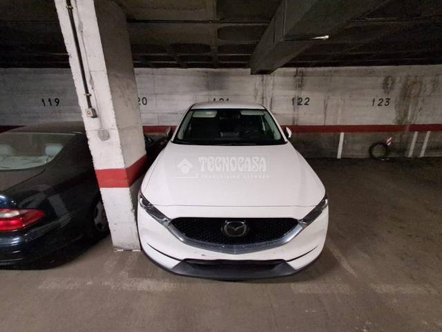 Garaje en Venta en Lucero