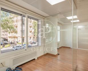 Office to rent in  Madrid Capital  with Air Conditioner and Heating