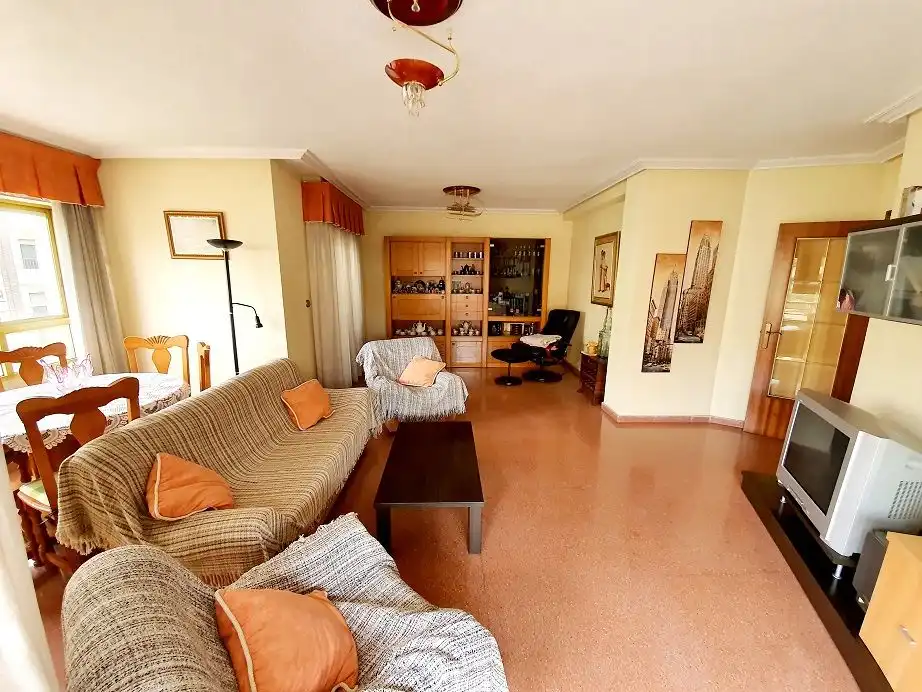 Wohnung mit Terrasse zum Verkauf in Elche ciudad, imagen 3