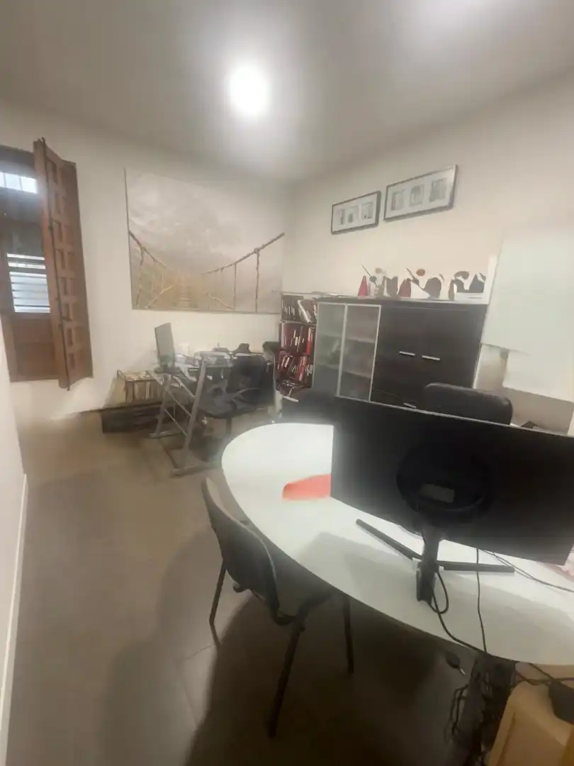 Büro zur Miete in Ciudad Real mit Klimaanlage und Heizung