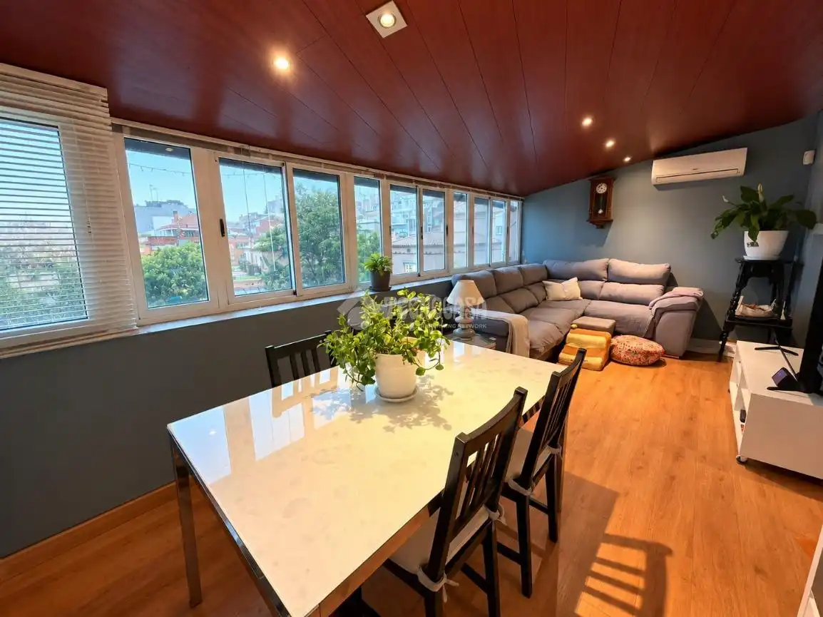 Penthouse for sale in Horta - Guinardó, imagen 2
