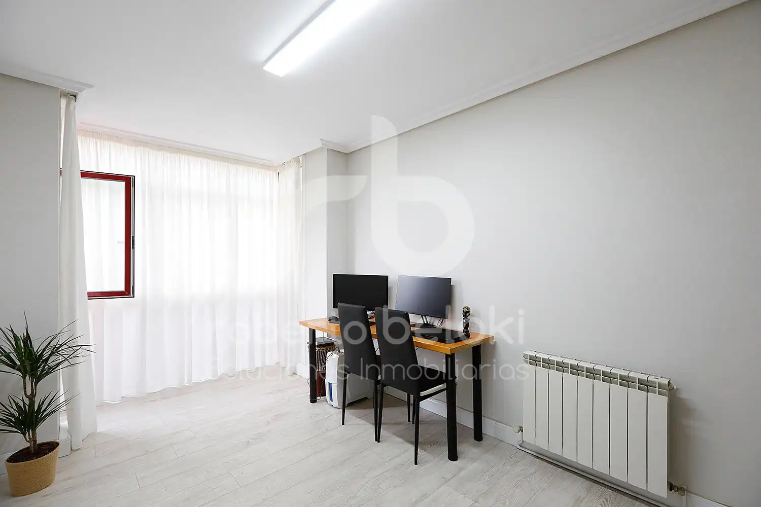 Flat with balcony for sale in Fueros Kalea, imagen 15