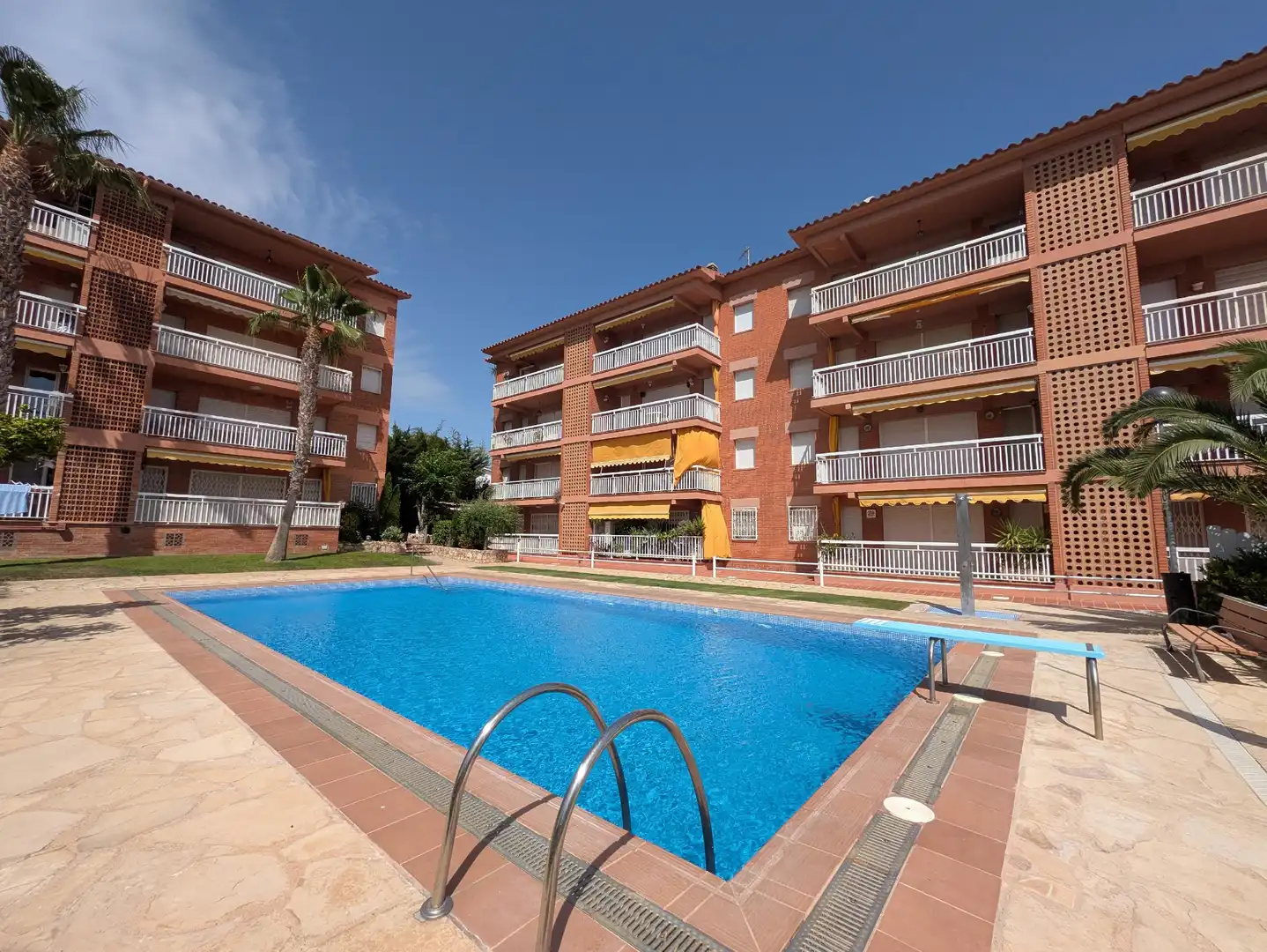 Piscina de Àtic en venda en Roda de Berà amb Jardí privat, Traster i Piscina