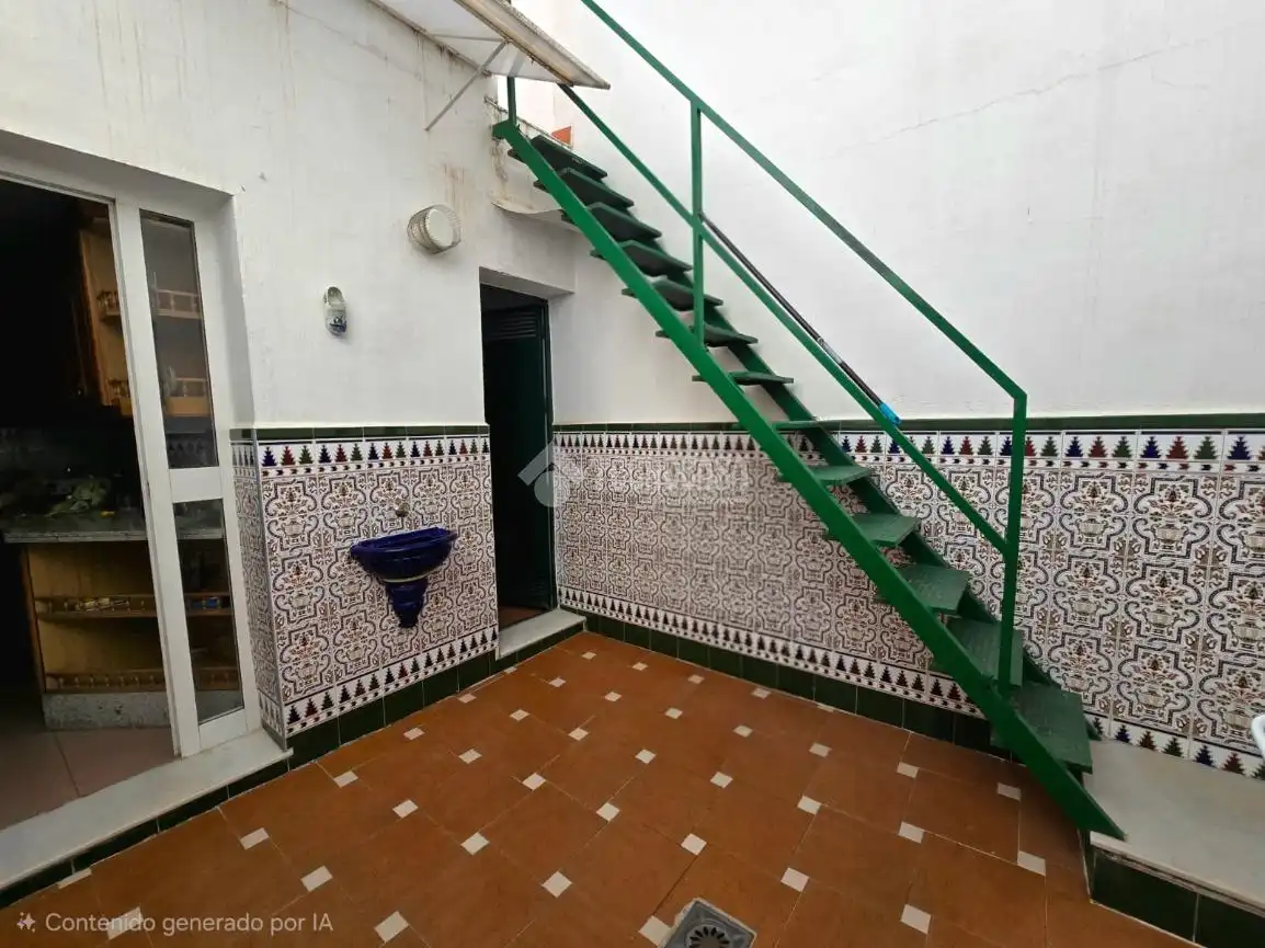 Casa adosada en venta en Morón de la Frontera
