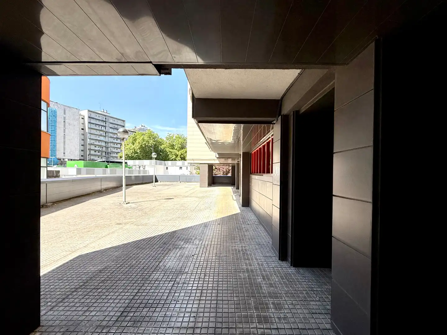 Außenansicht von Wohnung zum Verkauf in Donostia - San Sebastián  mit Heizung, Terrasse und Möbliert
