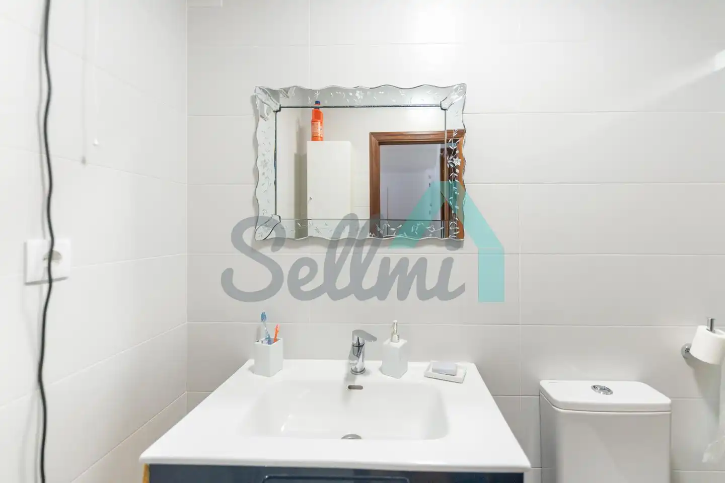 Badezimmer von Wohnung zur Miete in Oviedo  mit Heizung, Parkett und Möbliert