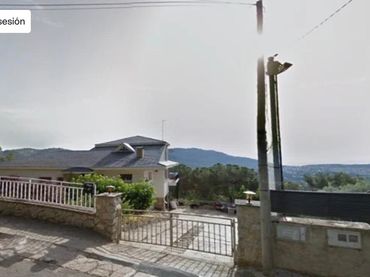 Pis amb piscina en venda a LLICORELLA