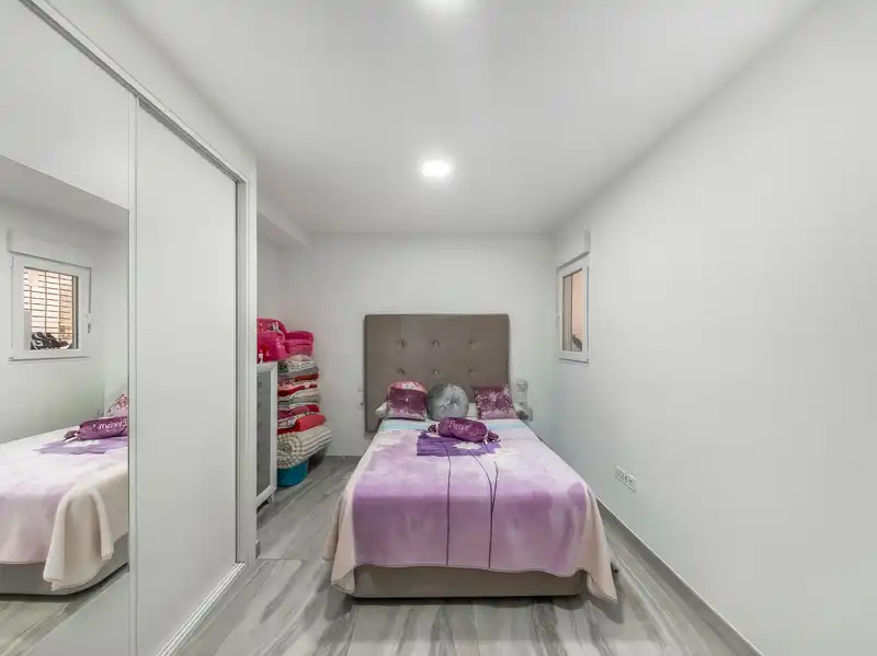 Flat for sale in Madrid  with Air Conditioner