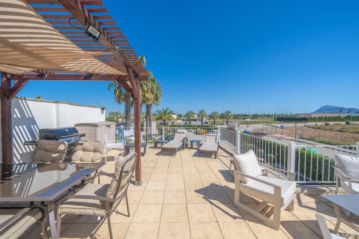 Terrasse von Wohnung zum Verkauf in El Verger mit Klimaanlage, Heizung und Privatgarten