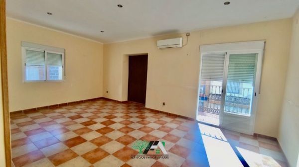 Pis en venda en Begíjar amb Terrassa, Traster i Balcó