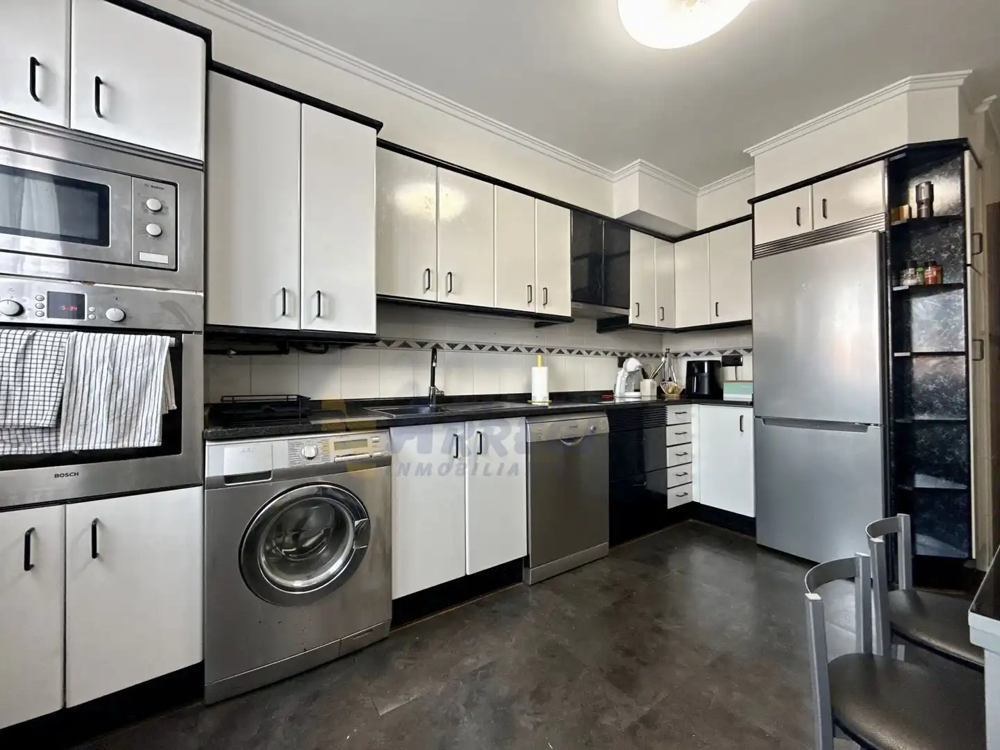 Küche von Wohnung zum Verkauf in Deba mit Heizung, Abstellraum und Möbliert