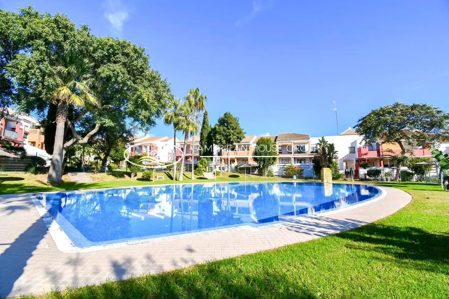 Exterior view of Apartments for sale in Chiclana de la Frontera  with Air Conditioner, Heating and Private garden