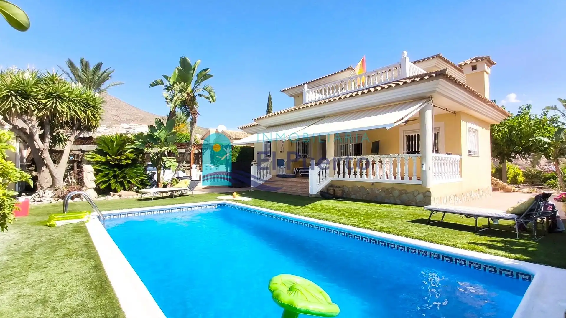 Vista exterior de Casa o chalet en venta en Mazarrón con Jardín privado, Terraza y Piscina