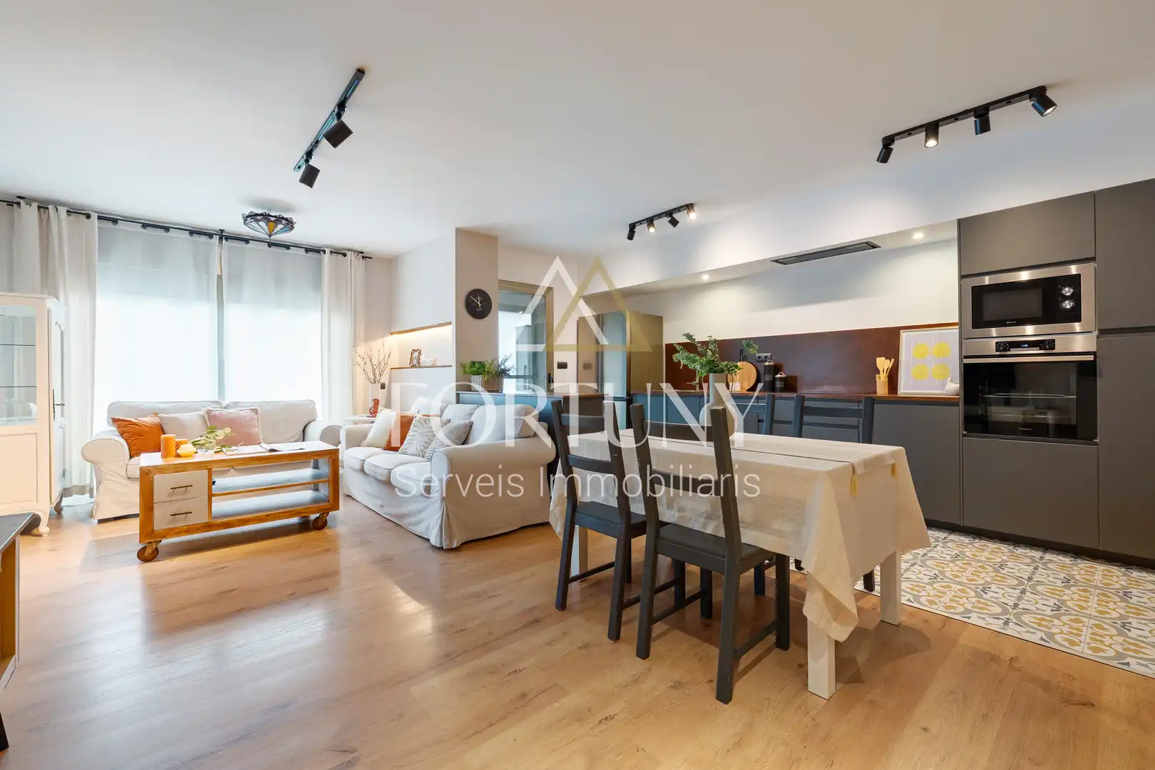 Sala d'estar de Pis en venda en Cambrils amb Balcó