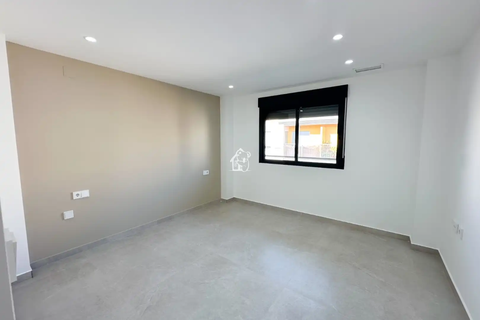 Habitación de Apartamento en venta en Benejúzar con Aire acondicionado, Terraza y Horno
