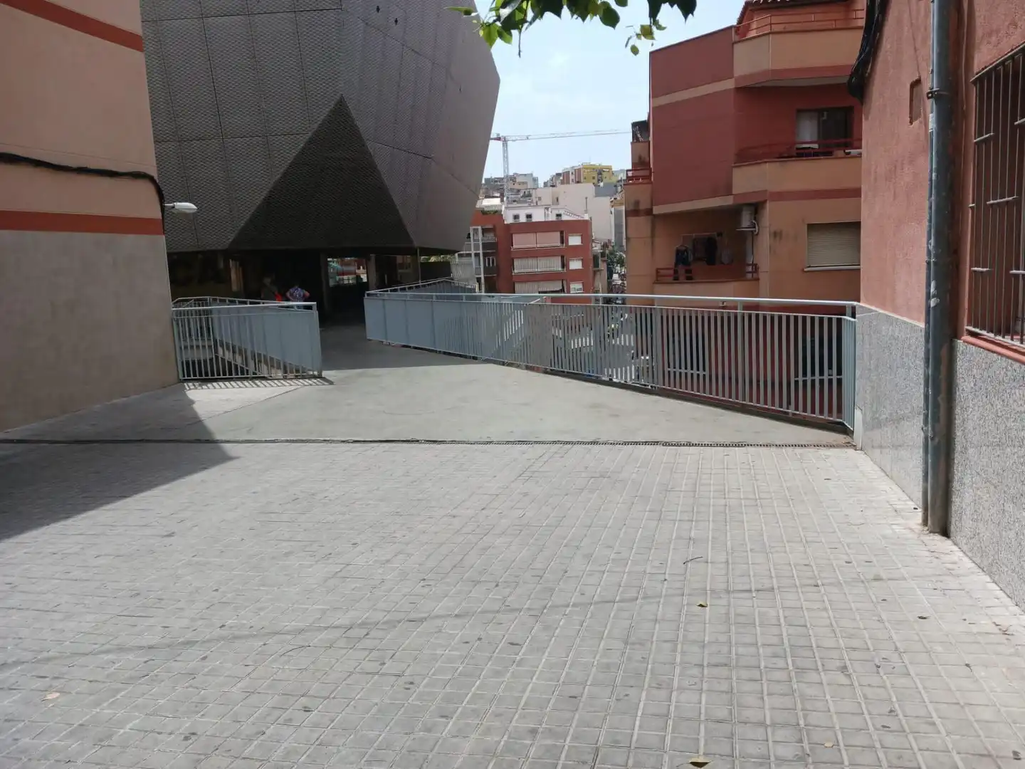 Local de alquiler en Fondo