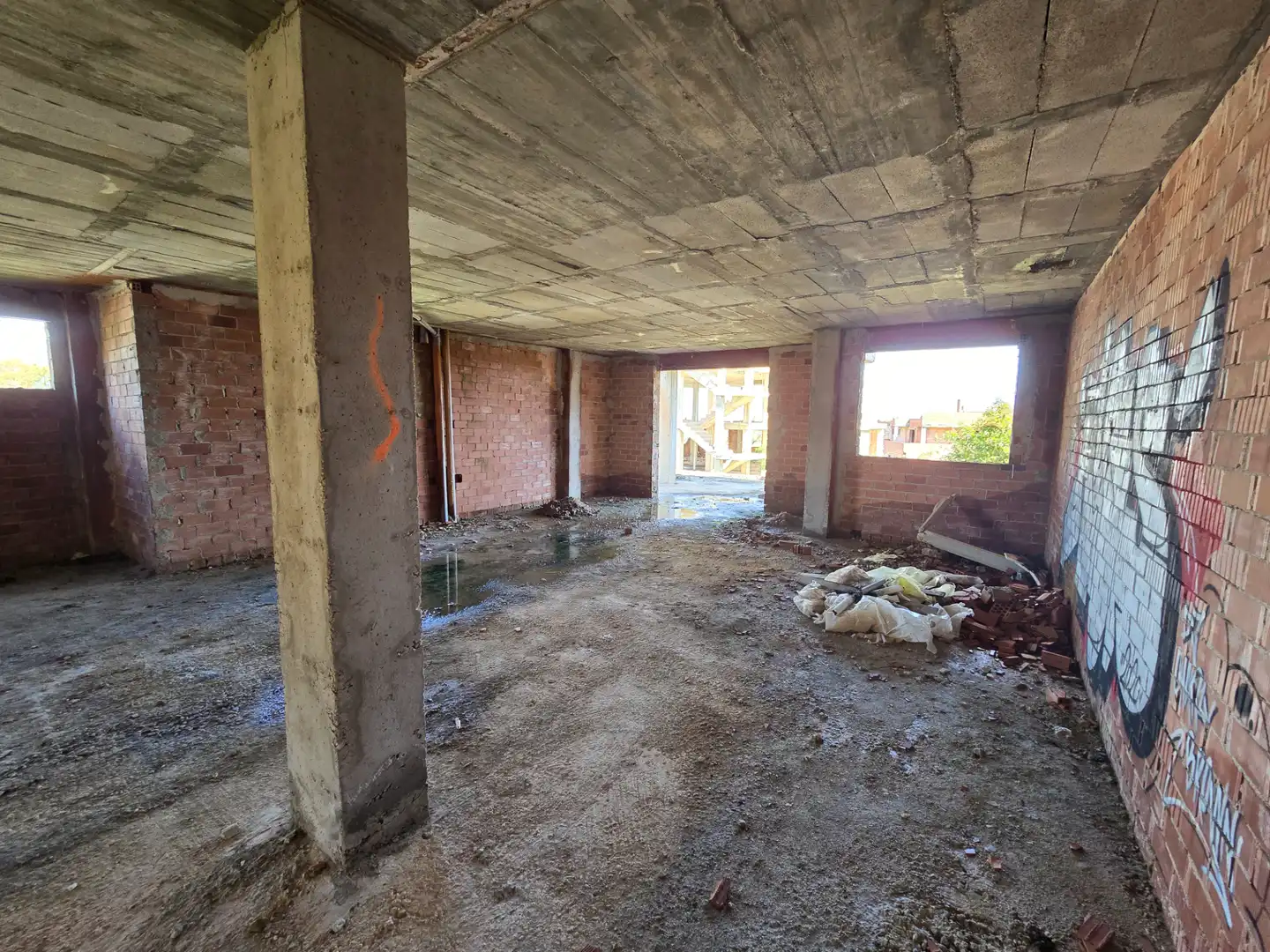 Edifici en venda en Ojén amb Piscina comunitària