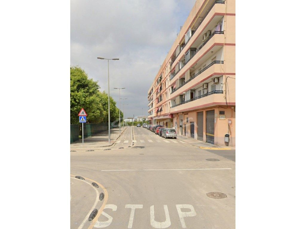 Vista exterior de Piso en venta en Meliana con Balcón