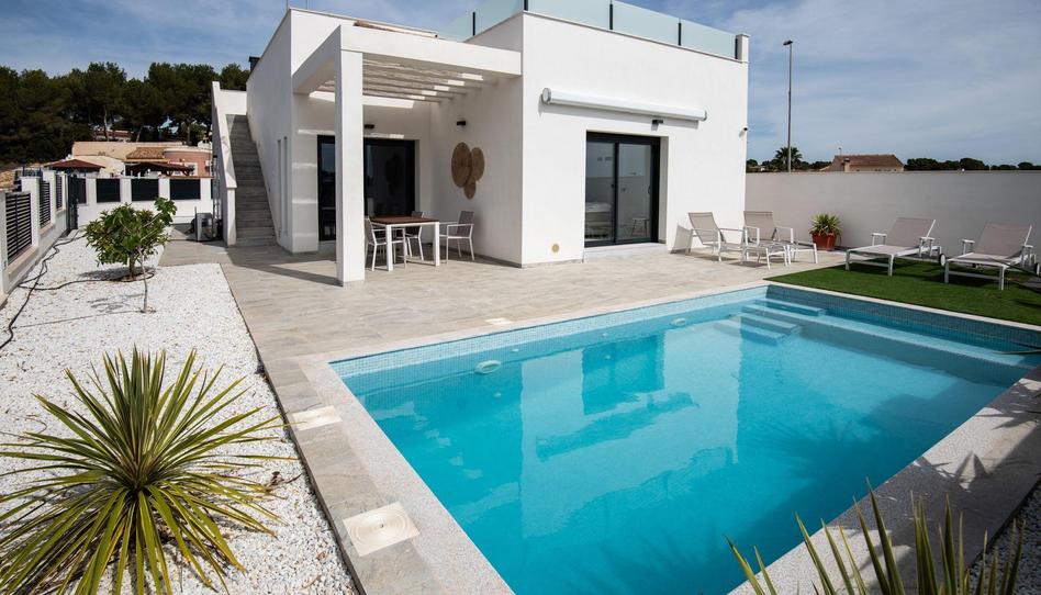Photo 1 of House or chalet for sale in El Pinar de Campoverde, Alicante