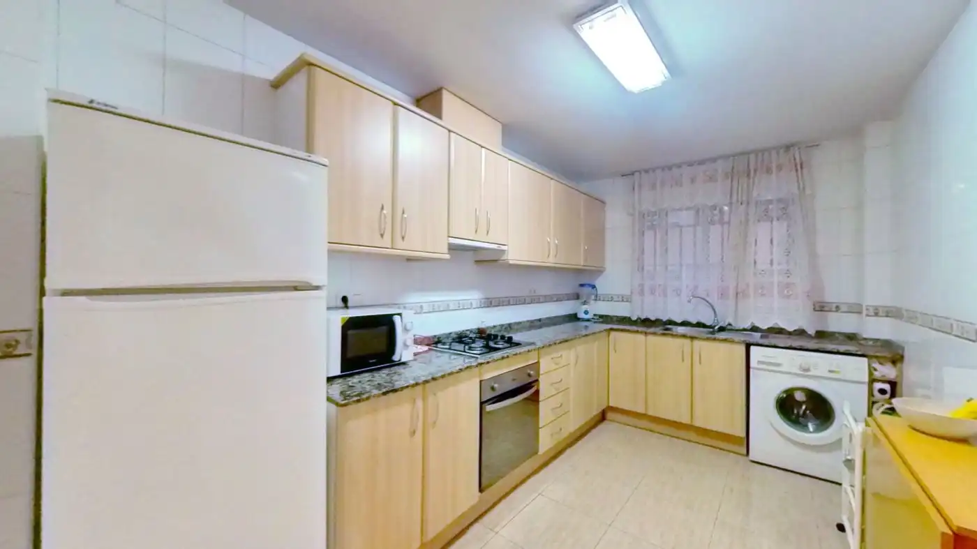 Kitchen of Flat for rent in San Vicente del Raspeig / Sant Vicent del Raspeig  with Furnished and Balcony