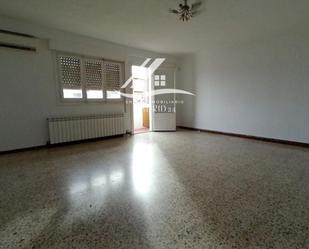 Living room of Flat for sale in La Almunia de Doña Godina   with Terrace