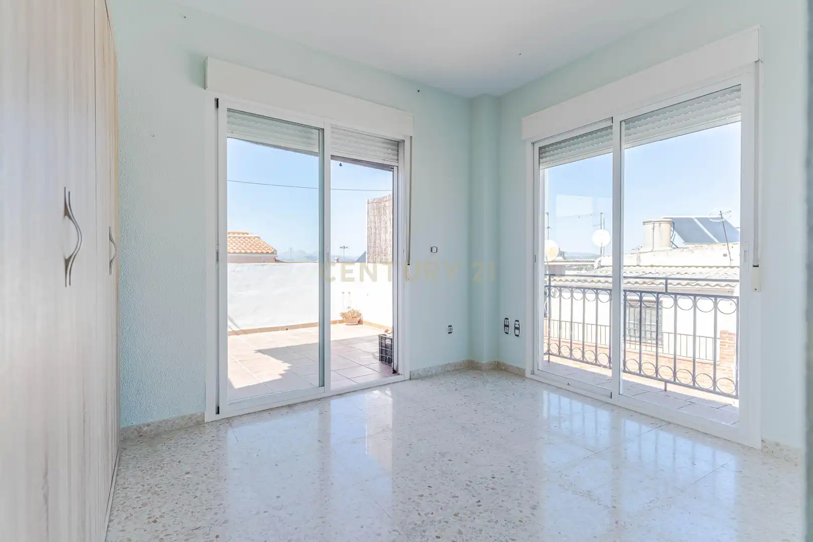 Schlafzimmer von Wohnungen zum Verkauf in Pulianas mit Balkon