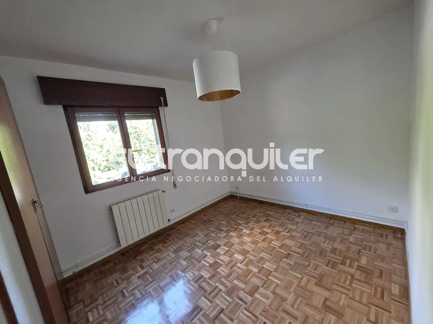 Bedroom of Flat for rent in Madrid  with Air Conditioner, Parquet flooring and Terrace