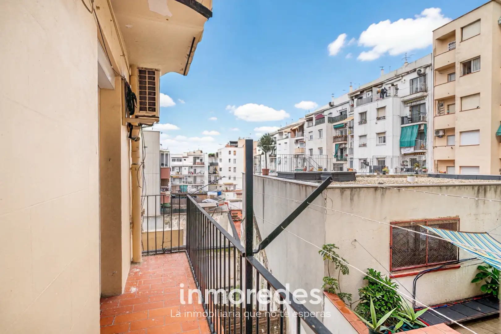 Vista exterior de Piso en venta en Barcelona con Aire acondicionado, Calefacción y Horno