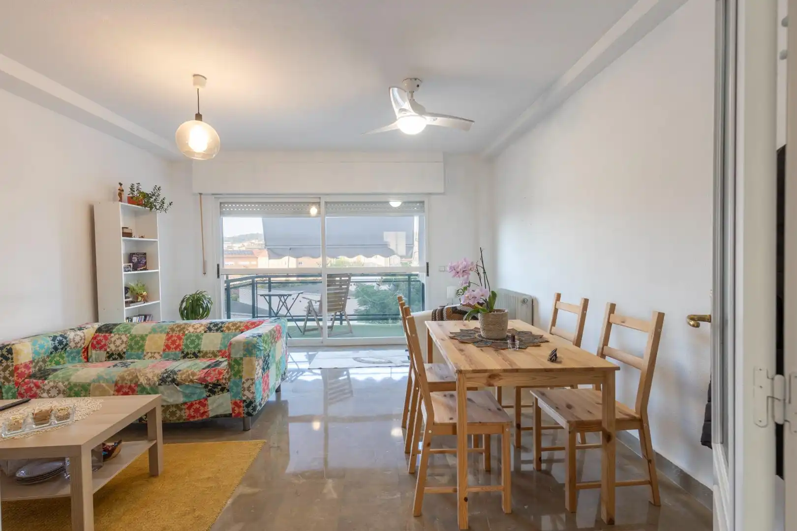 Dining room of Flat for sale in Granada  with Balcony and Community pool