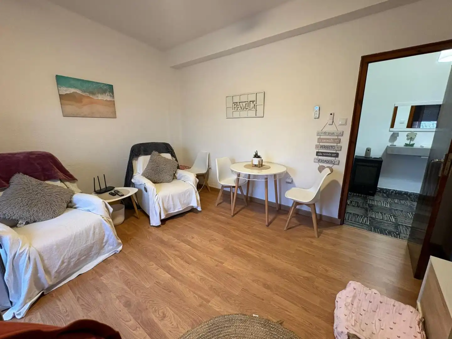Living room of Flat for sale in Llanera de Ranes  with Air Conditioner, Furnished and Balcony