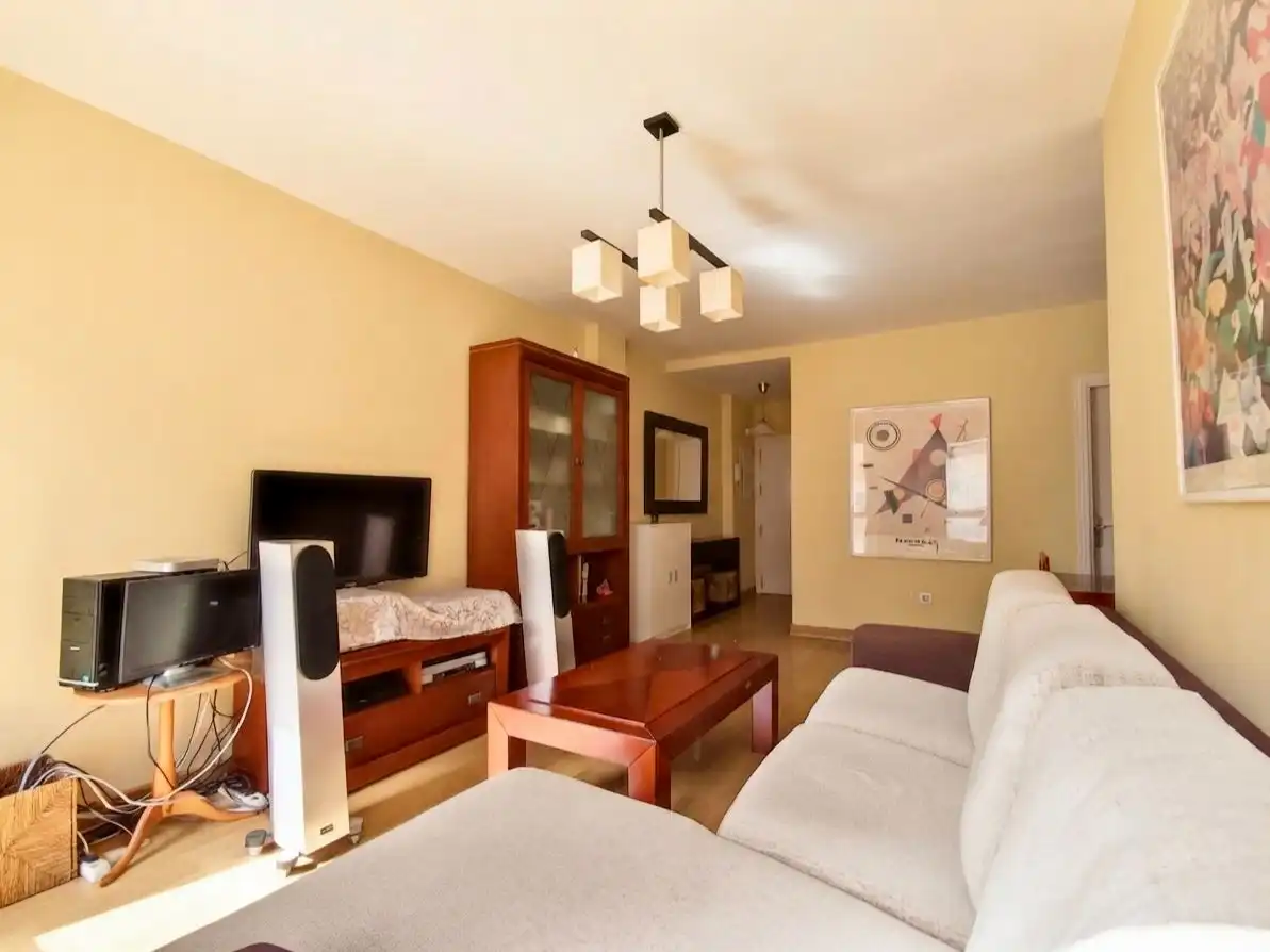 Sala de estar de Piso en venta en Mairena del Aljarafe con Aire acondicionado