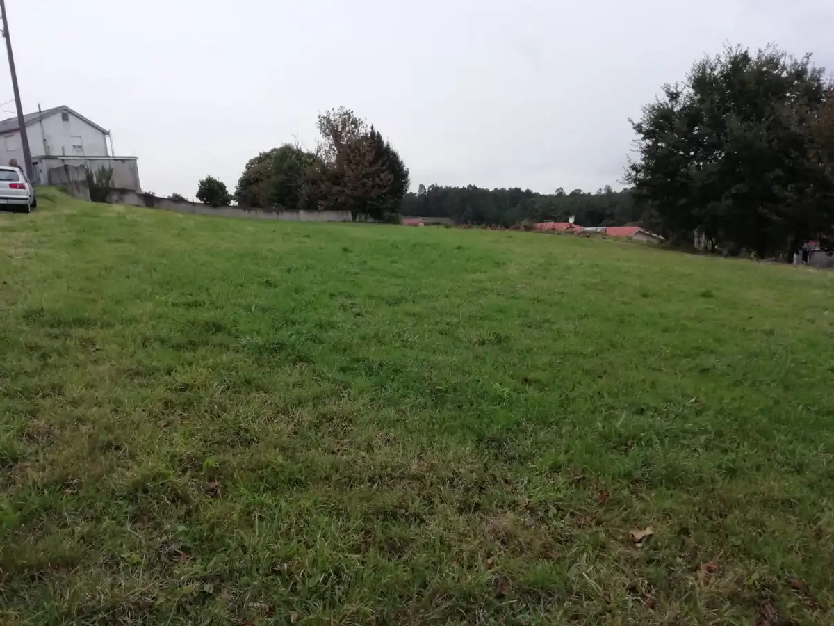 Terreny residencial en venda a Lugar Cereixa
