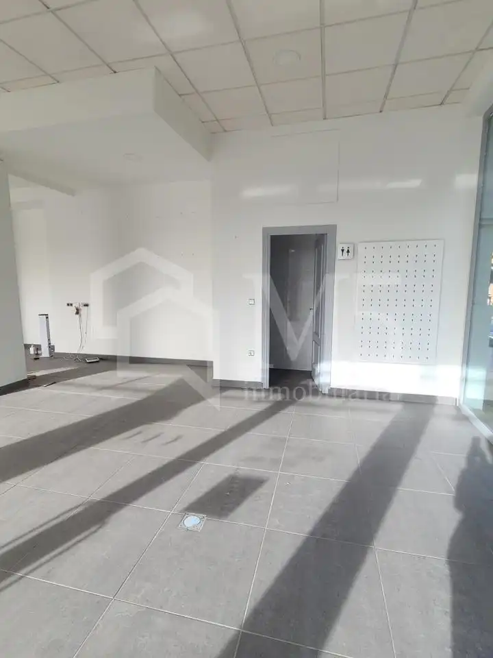 Local en venta en Vélez-Málaga con Aire acondicionado